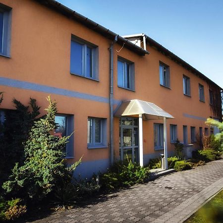Atmosfera Hotel Zyrardow Exterior photo